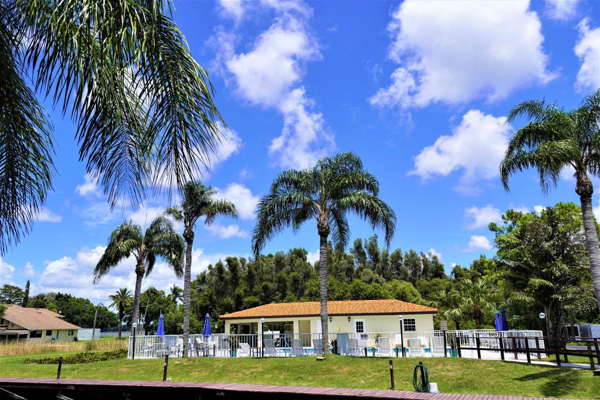 Florida On Tarpon Palm Harbor